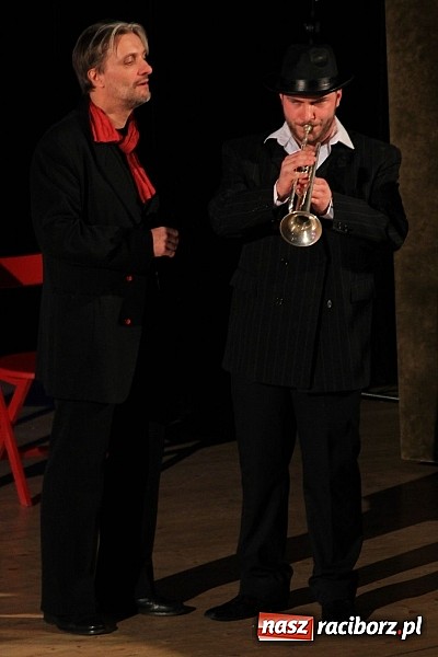 Zdjęcie w galerii na portalu naszraciborz.pl: Niech żyje bal! Wyjątkowe sylwestrowe widowisko w Raciborskim Centrum Kultury wiadomości z regionu