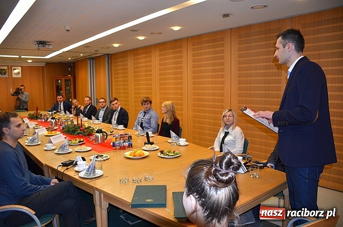 Zdjęcie w galerii na portalu naszraciborz.pl: Laureaci konkursu EkoInstalacja 2014 nagrodzeni  wiadomości z regionu