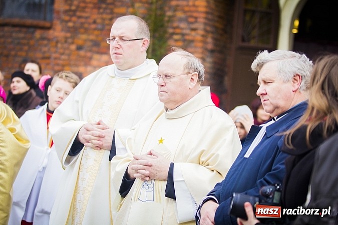 Zdjęcie w galerii na portalu naszraciborz.pl: Peregrynacja znaków Światowych Dni Młodzieży wiadomości z regionu