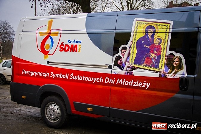 Zdjęcie w galerii na portalu naszraciborz.pl: Peregrynacja znaków Światowych Dni Młodzieży wiadomości z regionu