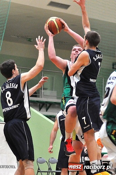 Zdjęcie w galerii na portalu naszraciborz.pl: Udany początek roku. RKK w końcu zwycięski wiadomości z regionu