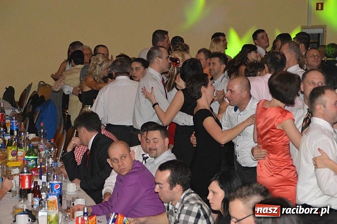 Zdjęcie w galerii na portalu naszraciborz.pl: Huczna strażacka zabawa OSP Pietraszyn wiadomości z regionu