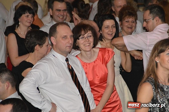 Zdjęcie w galerii na portalu naszraciborz.pl: Huczna strażacka zabawa OSP Pietraszyn wiadomości z regionu