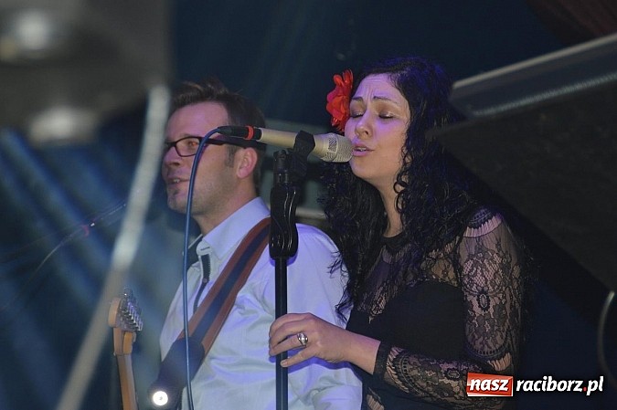 Zdjęcie w galerii na portalu naszraciborz.pl: Huczna strażacka zabawa OSP Pietraszyn wiadomości z regionu