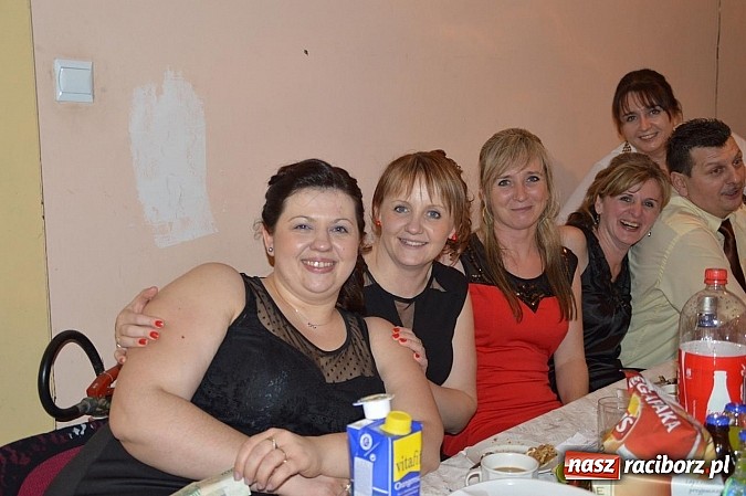 Zdjęcie w galerii na portalu naszraciborz.pl: Huczna strażacka zabawa OSP Pietraszyn wiadomości z regionu