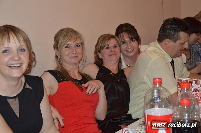 Zdjęcie w galerii na portalu naszraciborz.pl: Huczna strażacka zabawa OSP Pietraszyn wiadomości z regionu