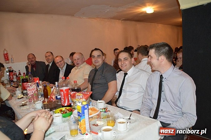 Zdjęcie w galerii na portalu naszraciborz.pl: Huczna strażacka zabawa OSP Pietraszyn wiadomości z regionu