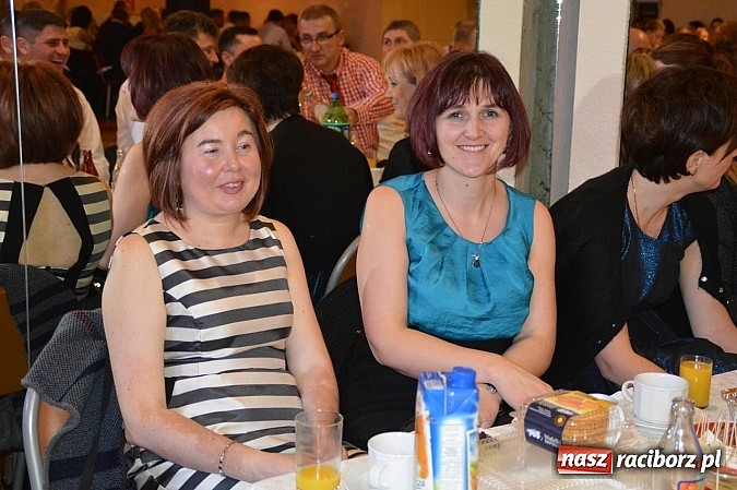 Zdjęcie w galerii na portalu naszraciborz.pl: Huczna strażacka zabawa OSP Pietraszyn wiadomości z regionu