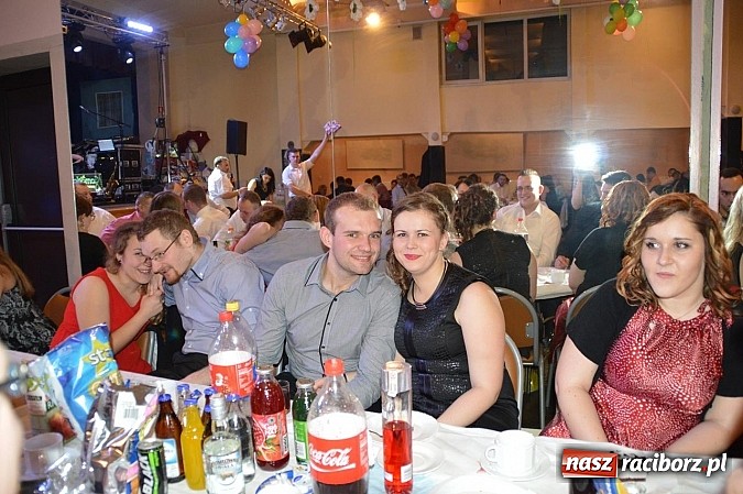 Zdjęcie w galerii na portalu naszraciborz.pl: Huczna strażacka zabawa OSP Pietraszyn wiadomości z regionu