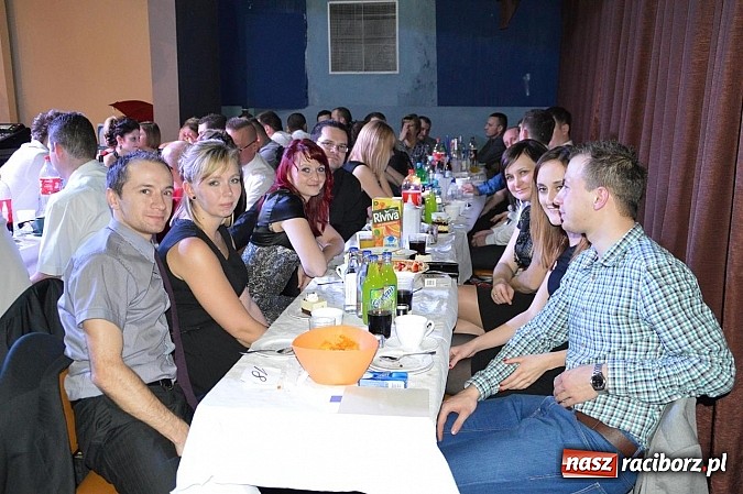 Zdjęcie w galerii na portalu naszraciborz.pl: Huczna strażacka zabawa OSP Pietraszyn wiadomości z regionu