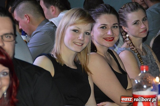 Zdjęcie w galerii na portalu naszraciborz.pl: Huczna strażacka zabawa OSP Pietraszyn wiadomości z regionu