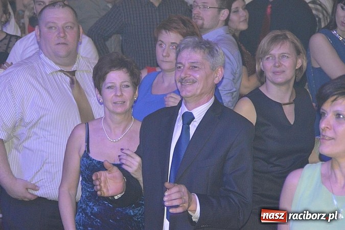 Zdjęcie w galerii na portalu naszraciborz.pl: Huczna strażacka zabawa OSP Pietraszyn wiadomości z regionu