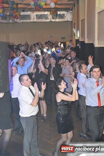 Zdjęcie w galerii na portalu naszraciborz.pl: Huczna strażacka zabawa OSP Pietraszyn wiadomości z regionu