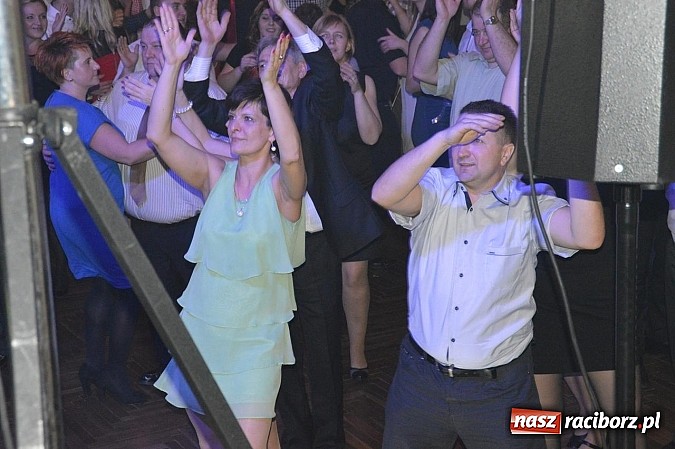 Zdjęcie w galerii na portalu naszraciborz.pl: Huczna strażacka zabawa OSP Pietraszyn wiadomości z regionu