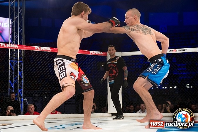 Zdjęcie w galerii na portalu naszraciborz.pl: Raciborzanie na lidze MMA w Częstochowie wiadomości z regionu