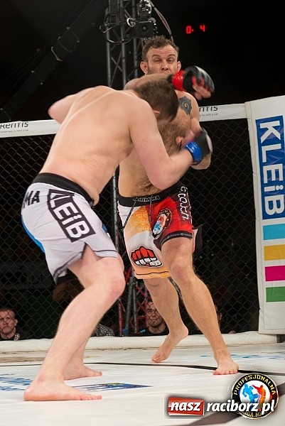 Zdjęcie w galerii na portalu naszraciborz.pl: Raciborzanie na lidze MMA w Częstochowie wiadomości z regionu