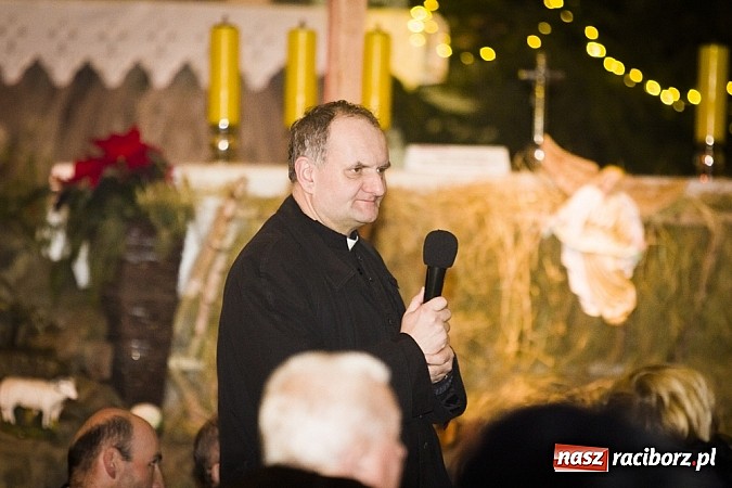 Zdjęcie w galerii na portalu naszraciborz.pl: Wspólne kolędowanie z orkiestrą Rafako wiadomości z regionu