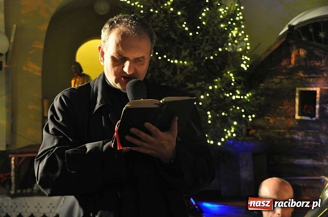 Zdjęcie w galerii na portalu naszraciborz.pl: Wspólne kolędowanie z orkiestrą Rafako wiadomości z regionu