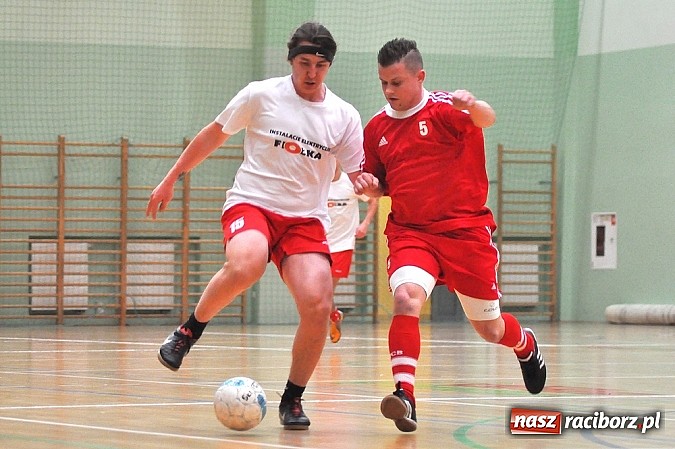 Zdjęcie w galerii na portalu naszraciborz.pl: Emocje do ostatnich sekund. Marek&Dariusz zremisował z Harpaganami wiadomości z regionu