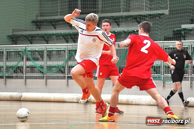 Zdjęcie w galerii na portalu naszraciborz.pl: Emocje do ostatnich sekund. Marek&Dariusz zremisował z Harpaganami wiadomości z regionu
