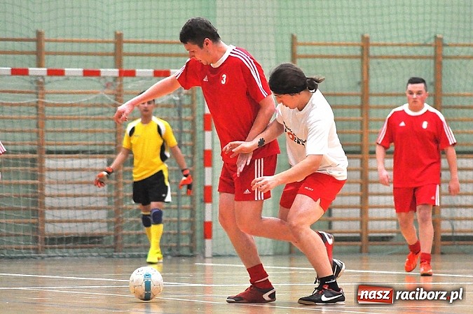 Zdjęcie w galerii na portalu naszraciborz.pl: Emocje do ostatnich sekund. Marek&Dariusz zremisował z Harpaganami wiadomości z regionu