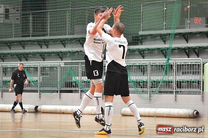 Zdjęcie w galerii na portalu naszraciborz.pl: Emocje do ostatnich sekund. Marek&Dariusz zremisował z Harpaganami wiadomości z regionu