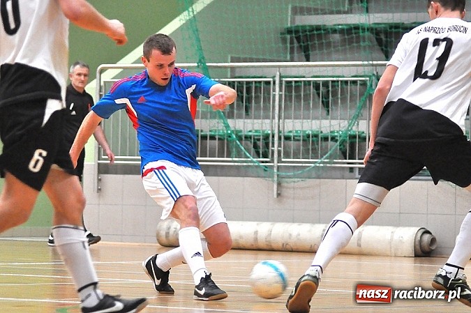 Zdjęcie w galerii na portalu naszraciborz.pl: Emocje do ostatnich sekund. Marek&Dariusz zremisował z Harpaganami wiadomości z regionu