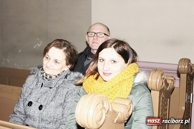 Zdjęcie w galerii na portalu naszraciborz.pl: Wojnowickie kolędowanie z Uśmiechem wiadomości z regionu