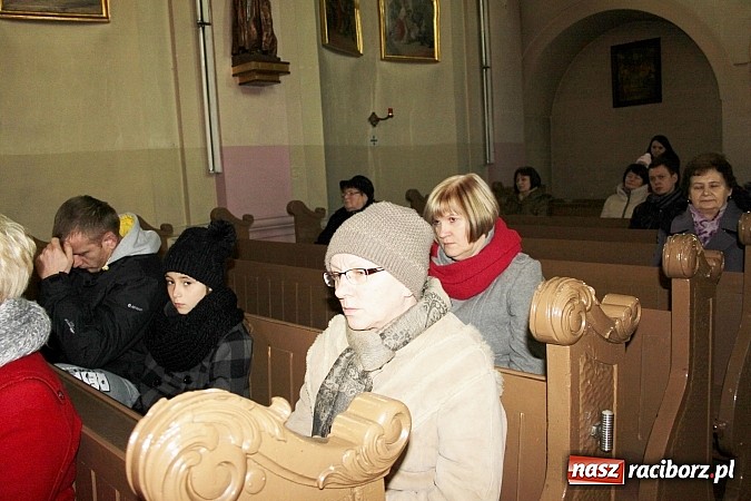 Zdjęcie w galerii na portalu naszraciborz.pl: Wojnowickie kolędowanie z Uśmiechem wiadomości z regionu