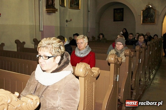 Zdjęcie w galerii na portalu naszraciborz.pl: Wojnowickie kolędowanie z Uśmiechem wiadomości z regionu