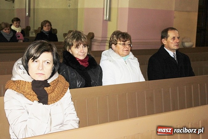 Zdjęcie w galerii na portalu naszraciborz.pl: Wojnowickie kolędowanie z Uśmiechem wiadomości z regionu