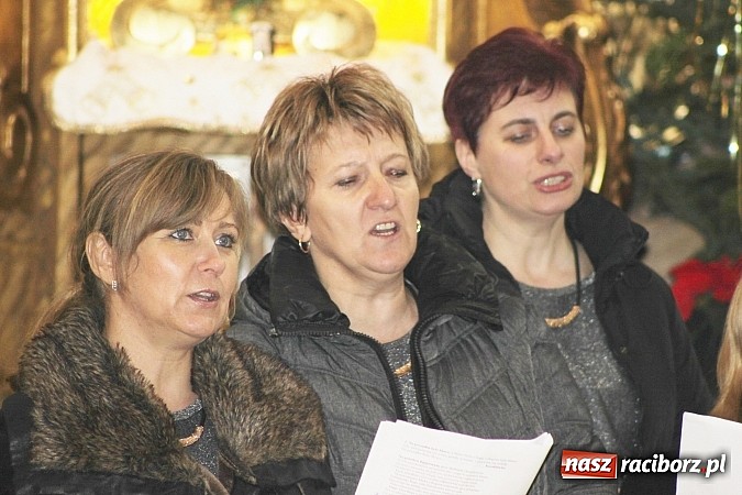 Zdjęcie w galerii na portalu naszraciborz.pl: Wojnowickie kolędowanie z Uśmiechem wiadomości z regionu