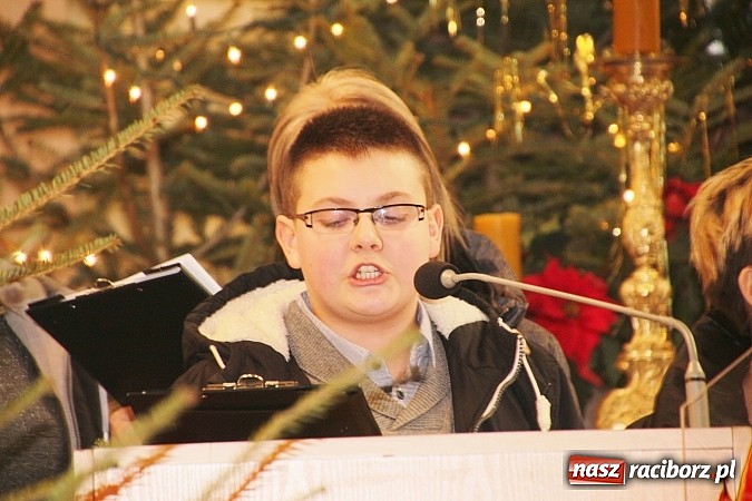 Zdjęcie w galerii na portalu naszraciborz.pl: Wojnowickie kolędowanie z Uśmiechem wiadomości z regionu