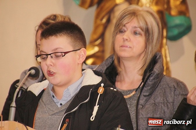 Zdjęcie w galerii na portalu naszraciborz.pl: Wojnowickie kolędowanie z Uśmiechem wiadomości z regionu