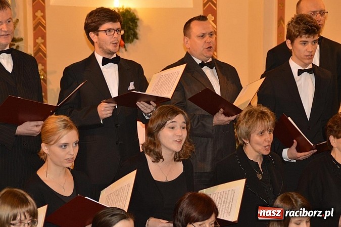 Zdjęcie w galerii na portalu naszraciborz.pl: Chór z Babic dał koncert w Rudniku  wiadomości z regionu