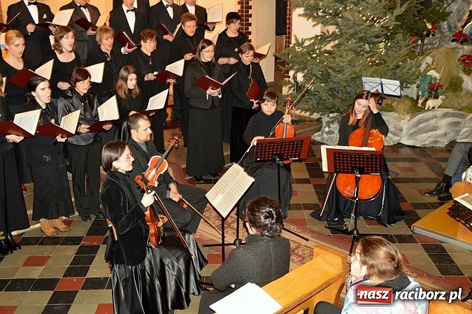 Zdjęcie w galerii na portalu naszraciborz.pl: Chór z Babic dał koncert w Rudniku  wiadomości z regionu