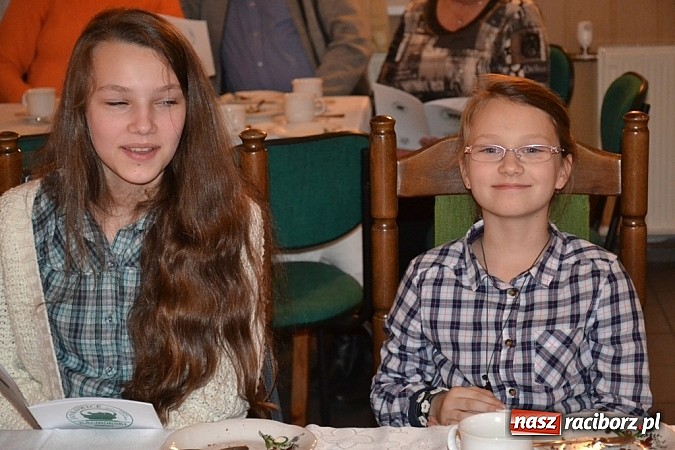 Zdjęcie w galerii na portalu naszraciborz.pl: Prowizorki bywają najtrwalsze – VIII Wieczór Kolęd przeszedł do historii! wiadomości z regionu