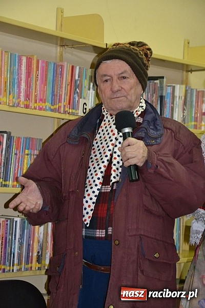 Zdjęcie w galerii na portalu naszraciborz.pl: Artyści zamkowego teatru wystąpili w Bibliotece  wiadomości z regionu