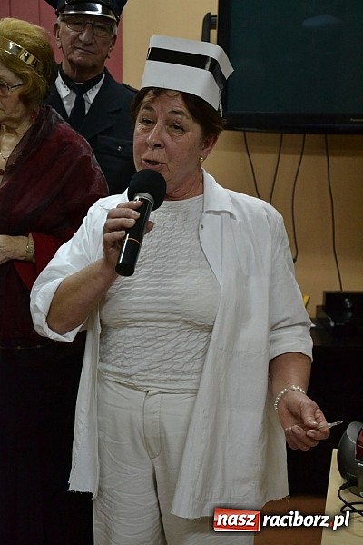 Zdjęcie w galerii na portalu naszraciborz.pl: Artyści zamkowego teatru wystąpili w Bibliotece  wiadomości z regionu