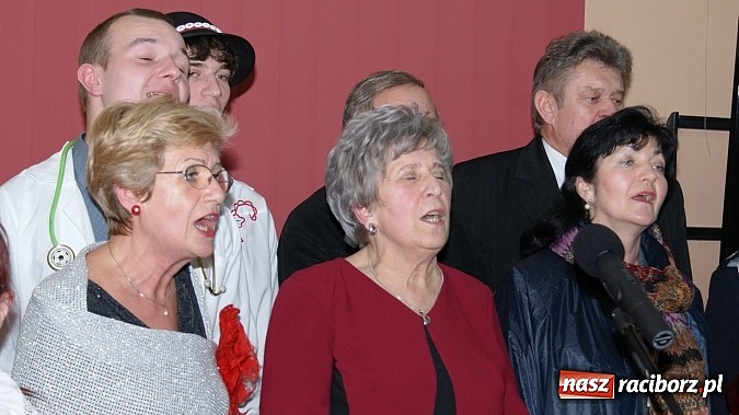 Zdjęcie w galerii na portalu naszraciborz.pl: Artyści zamkowego teatru wystąpili w Bibliotece  wiadomości z regionu