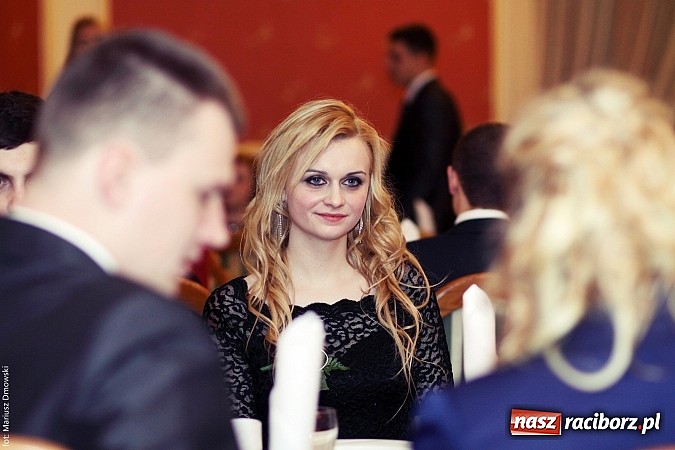 Zdjęcie w galerii na portalu naszraciborz.pl: Sportowcy z raciborskiego ZSOMS rozpoczęli tegoroczny sezon studniówek wiadomości z regionu