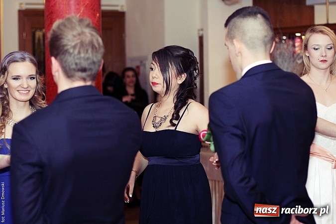 Zdjęcie w galerii na portalu naszraciborz.pl: Sportowcy z raciborskiego ZSOMS rozpoczęli tegoroczny sezon studniówek wiadomości z regionu