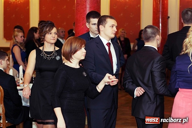 Zdjęcie w galerii na portalu naszraciborz.pl: Sportowcy z raciborskiego ZSOMS rozpoczęli tegoroczny sezon studniówek wiadomości z regionu