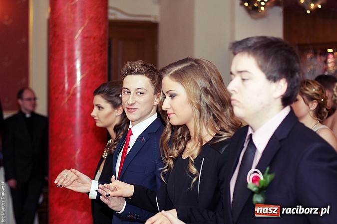 Zdjęcie w galerii na portalu naszraciborz.pl: Sportowcy z raciborskiego ZSOMS rozpoczęli tegoroczny sezon studniówek wiadomości z regionu