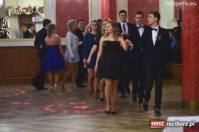 Zdjęcie w galerii na portalu naszraciborz.pl: Bal sportowców - fotorelacja i zdjęcia grupowe wiadomości z regionu