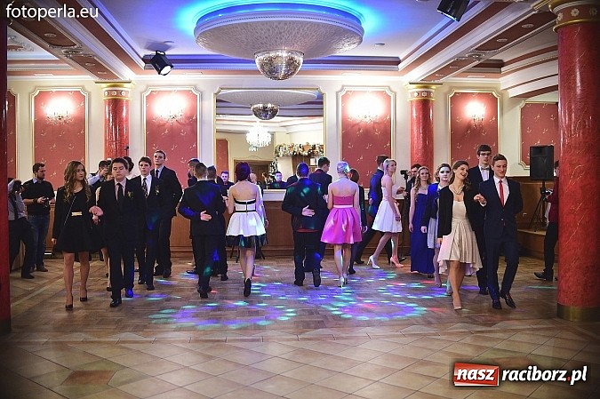 Zdjęcie w galerii na portalu naszraciborz.pl: Bal sportowców - fotorelacja i zdjęcia grupowe wiadomości z regionu