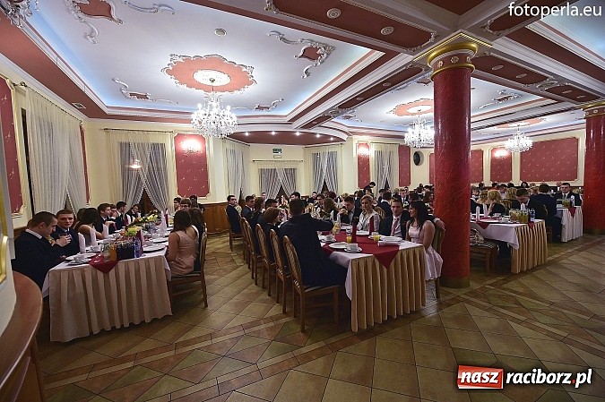 Zdjęcie w galerii na portalu naszraciborz.pl: Bal sportowców - fotorelacja i zdjęcia grupowe wiadomości z regionu