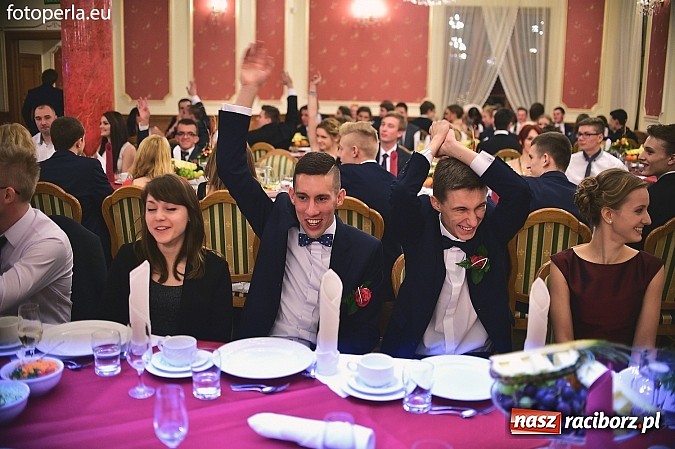 Zdjęcie w galerii na portalu naszraciborz.pl: Bal sportowców - fotorelacja i zdjęcia grupowe wiadomości z regionu