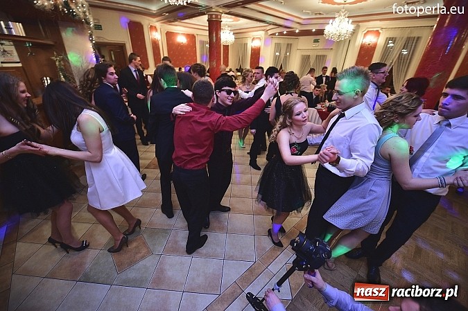 Zdjęcie w galerii na portalu naszraciborz.pl: Bal sportowców - fotorelacja i zdjęcia grupowe wiadomości z regionu