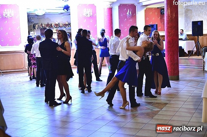 Zdjęcie w galerii na portalu naszraciborz.pl: Bal sportowców - fotorelacja i zdjęcia grupowe wiadomości z regionu